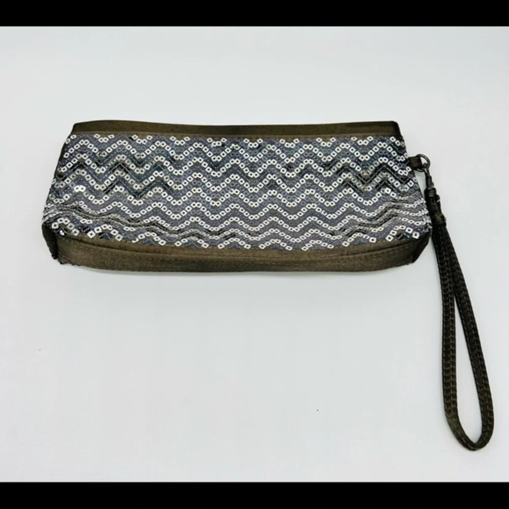 Sephora sequins make up bag, wristlet/ clutch